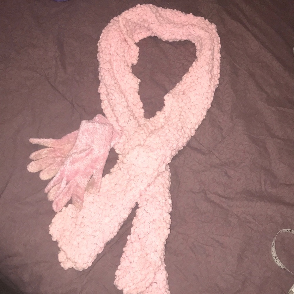 Scarf & Glove Set